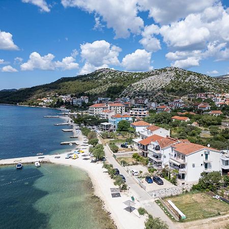 Villa Rozana - Beachfront Wellness Retreat Seget Vranjica Extérieur photo