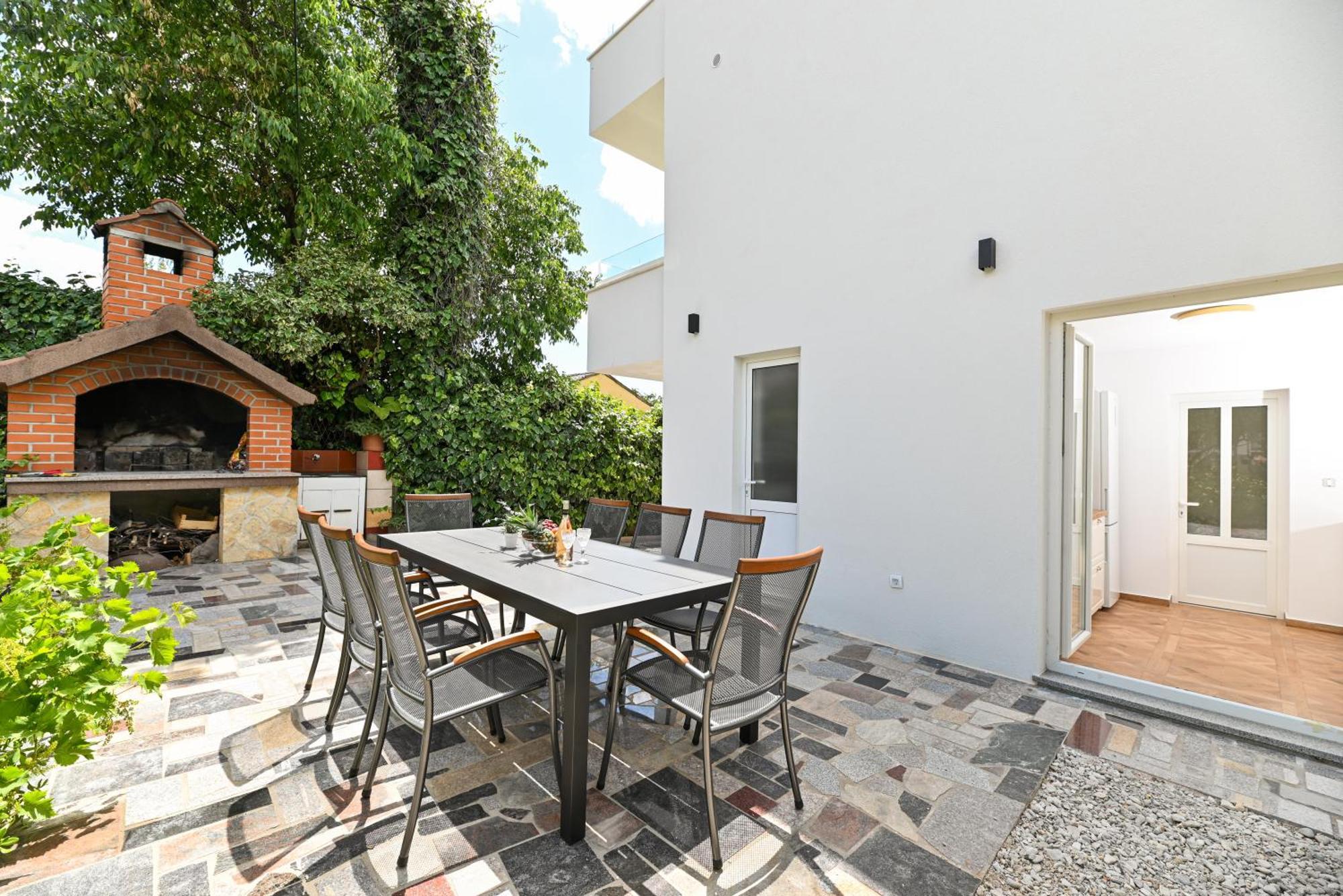 Villa Rozana - Beachfront Wellness Retreat Seget Vranjica Extérieur photo