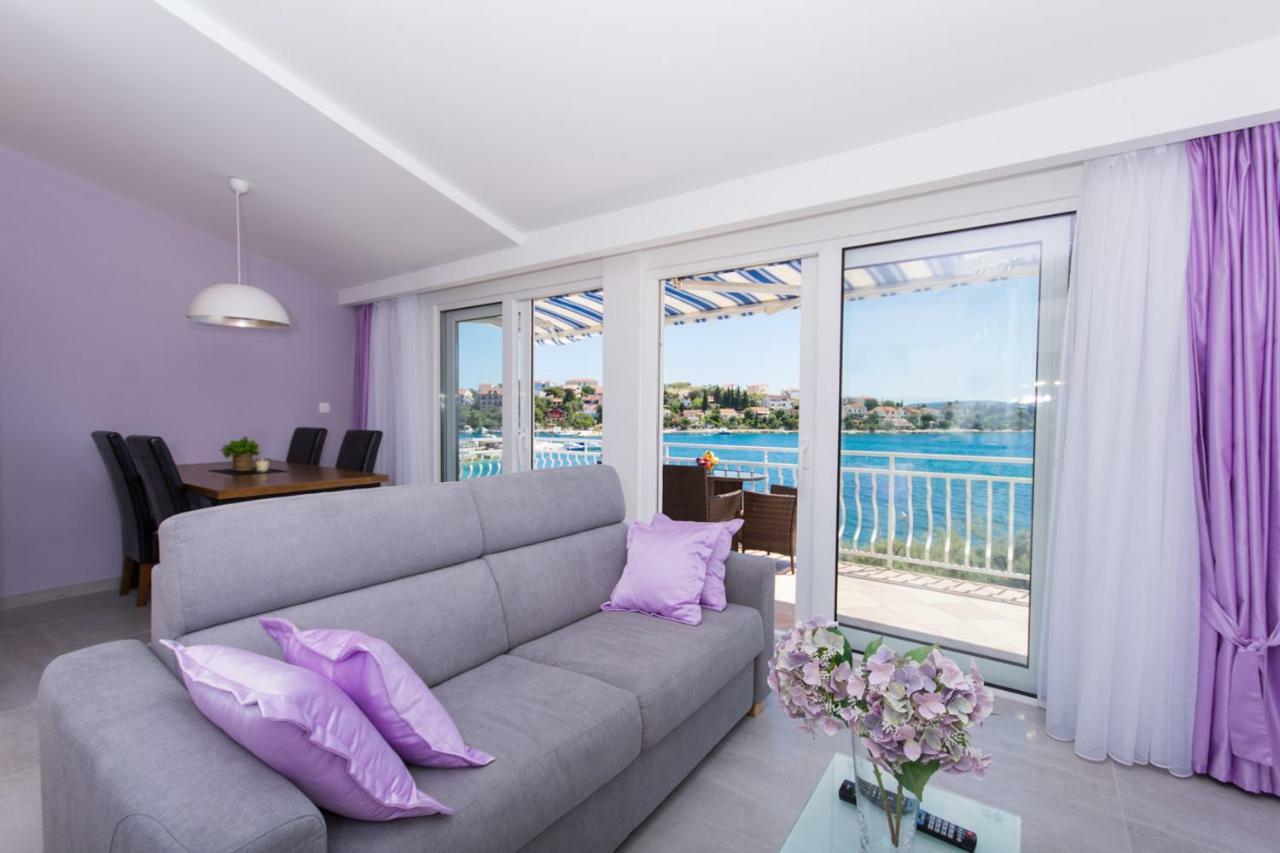 Villa Rozana - Beachfront Wellness Retreat Seget Vranjica Extérieur photo